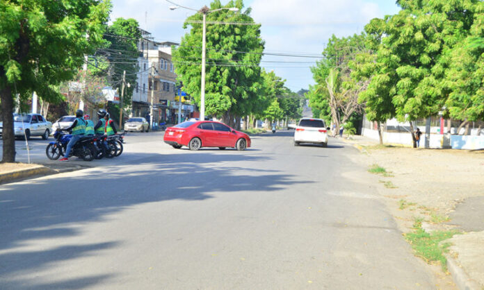barrio-la-mina-tiene-21-anos-esperando-obras-6-768x461