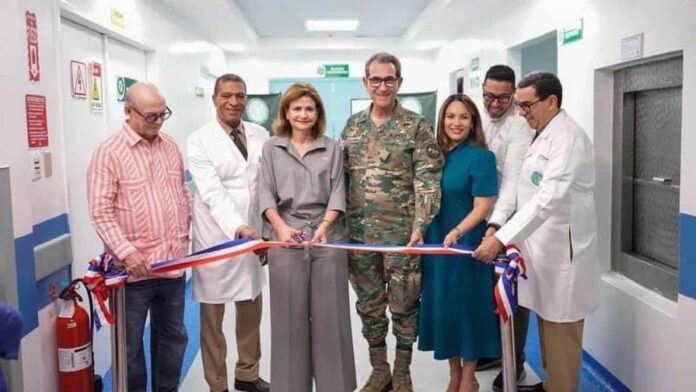 raquel-pena-encabeza-acto-inagural-areas-hospital-fuerzas-armadas-focus-0-0-896-504
