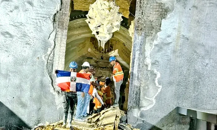 66c291fa2286a_9-opret-completa-excavacion-y-conecta-tunel-de.jpg