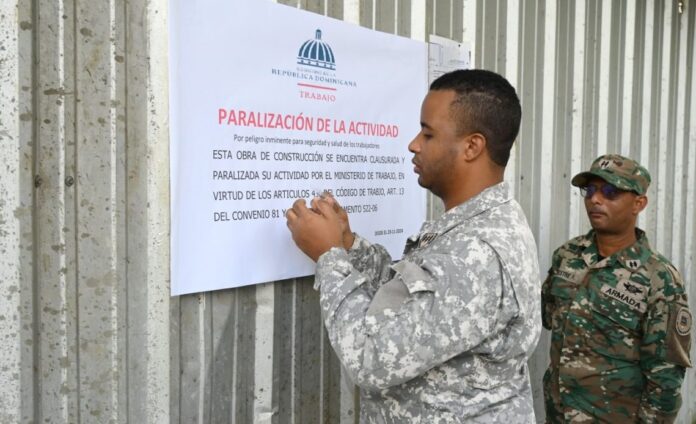 Paralizan-obra-1140x694