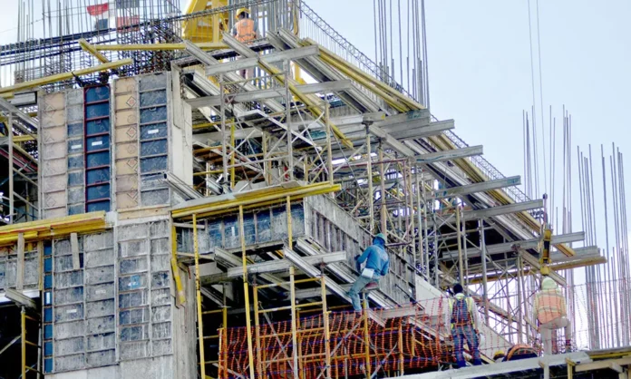 6762201817146_construcion.jpg