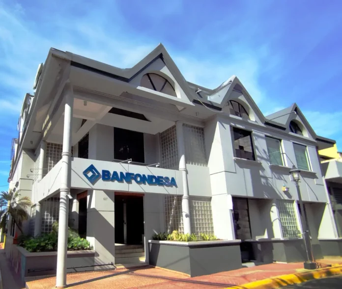 676438efa04f5_corporativo-1-1536x1300.jpg