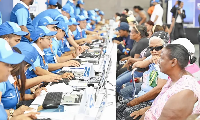 684f56b44b910_1-bancarizar-es-patria-en-capotillo-1.jpg