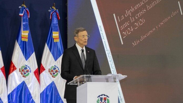 roberto-alvarez-no-existe-una-solucion-dominicana-para-haiti-94402ac6-focus-0-0-896-504