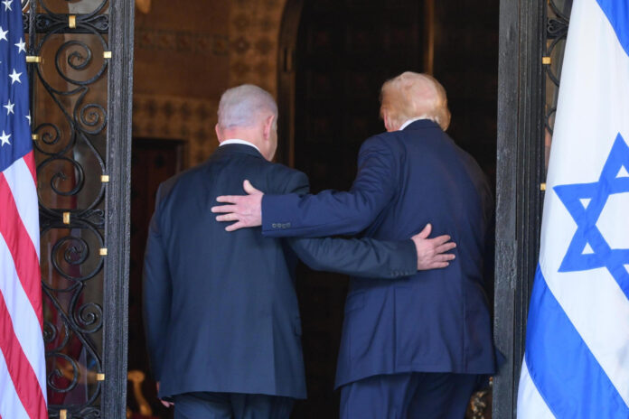 Trump sobre un indulto a Netanyahu: Él es