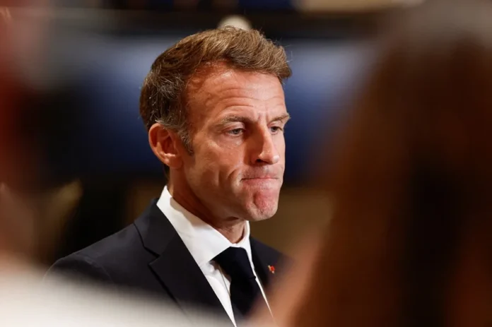 MACRON-CATAR-1