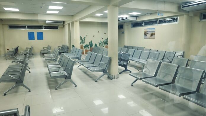imagen-13102026-paro-medico-hospital-dr-robert-reid-dare-collado5-9c97422b-focus-0-0-896-504